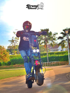 escooter-ride-01.jpg